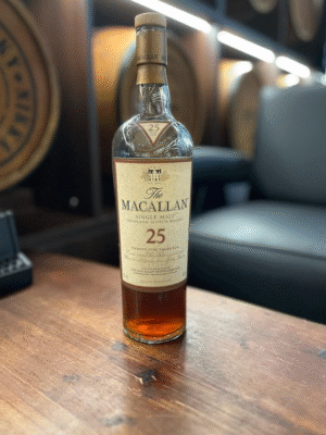 The Macallan 25 Years Old(Old bottle)